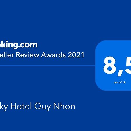 Lucky Hotel Куи Нхон Екстериор снимка