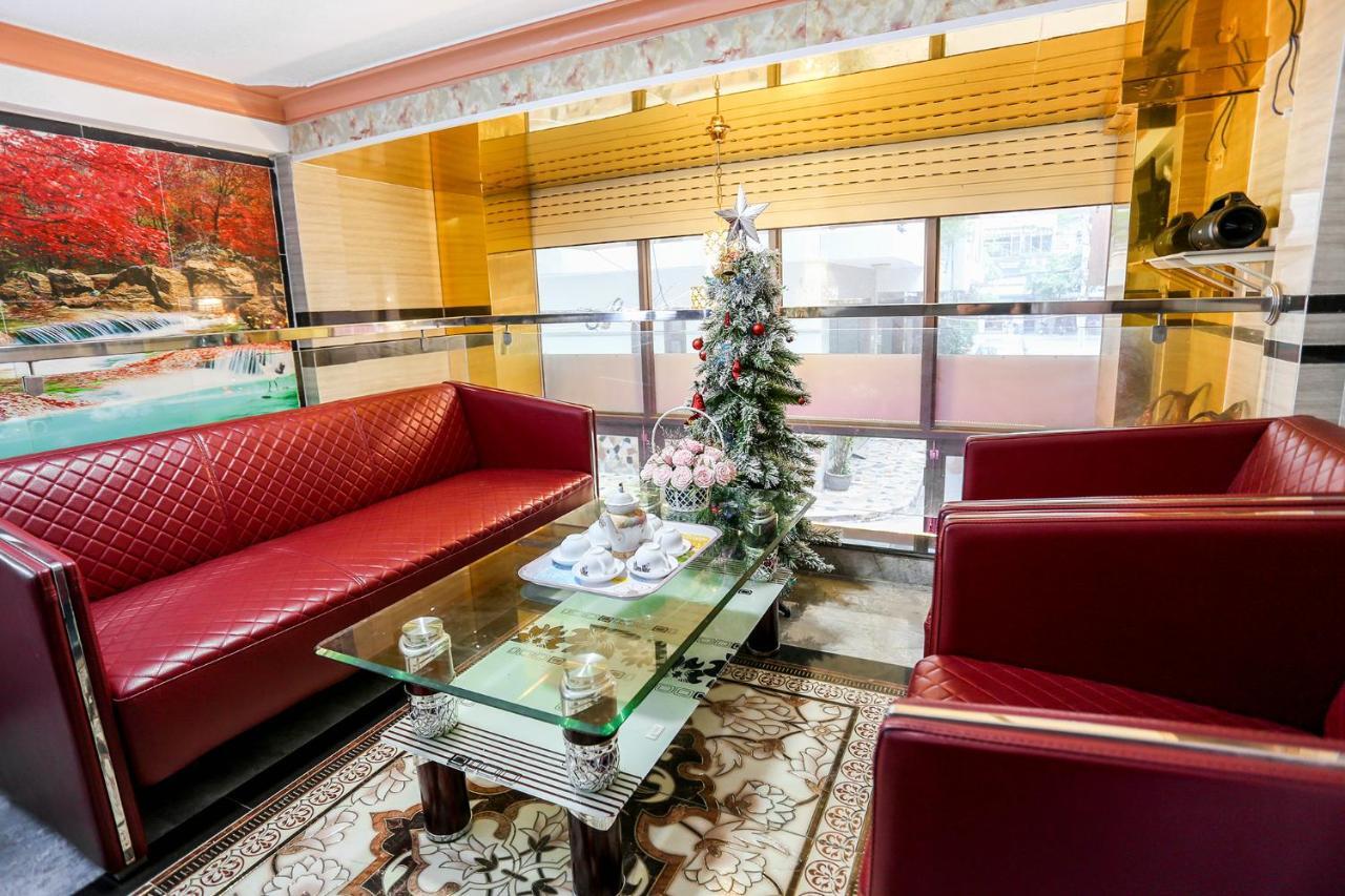 Lucky Hotel Куи Нхон Екстериор снимка